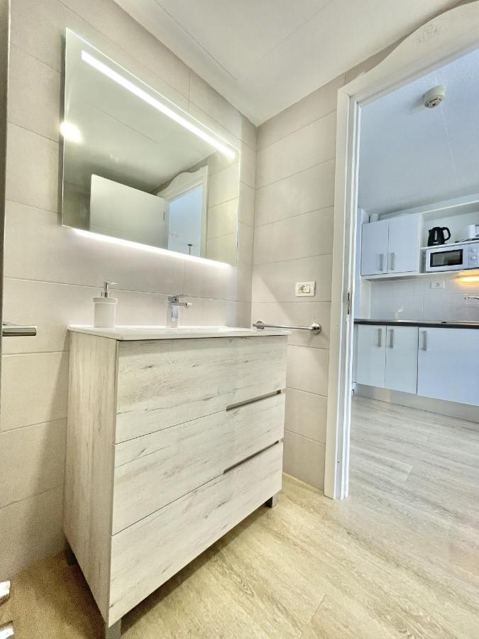 Cristian Sur Beach Home Лос Кристианос Экстерьер фото