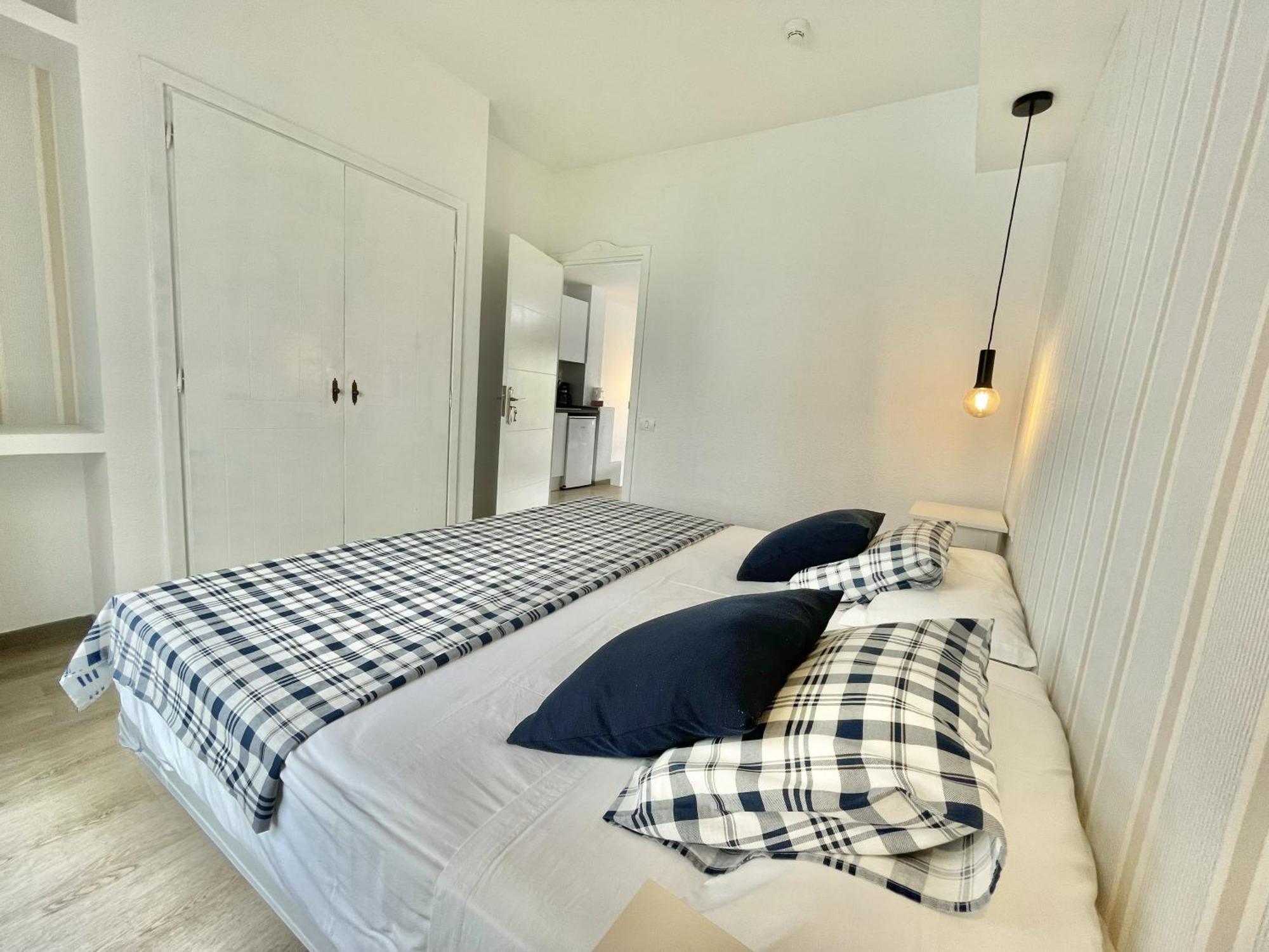 Cristian Sur Beach Home Лос Кристианос Экстерьер фото