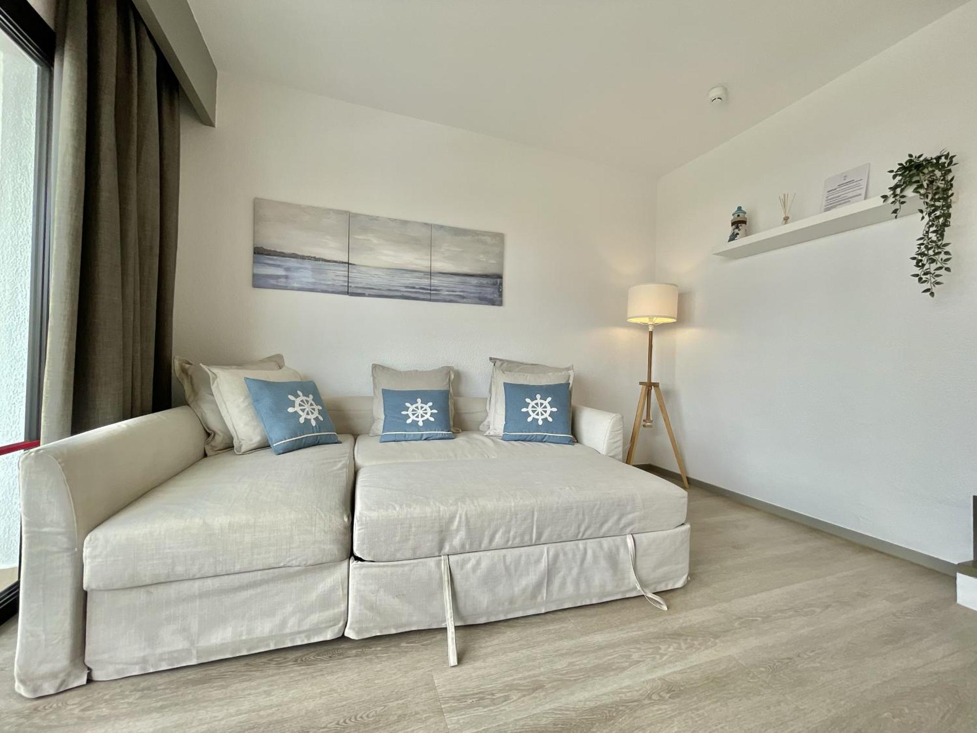 Cristian Sur Beach Home Лос Кристианос Экстерьер фото