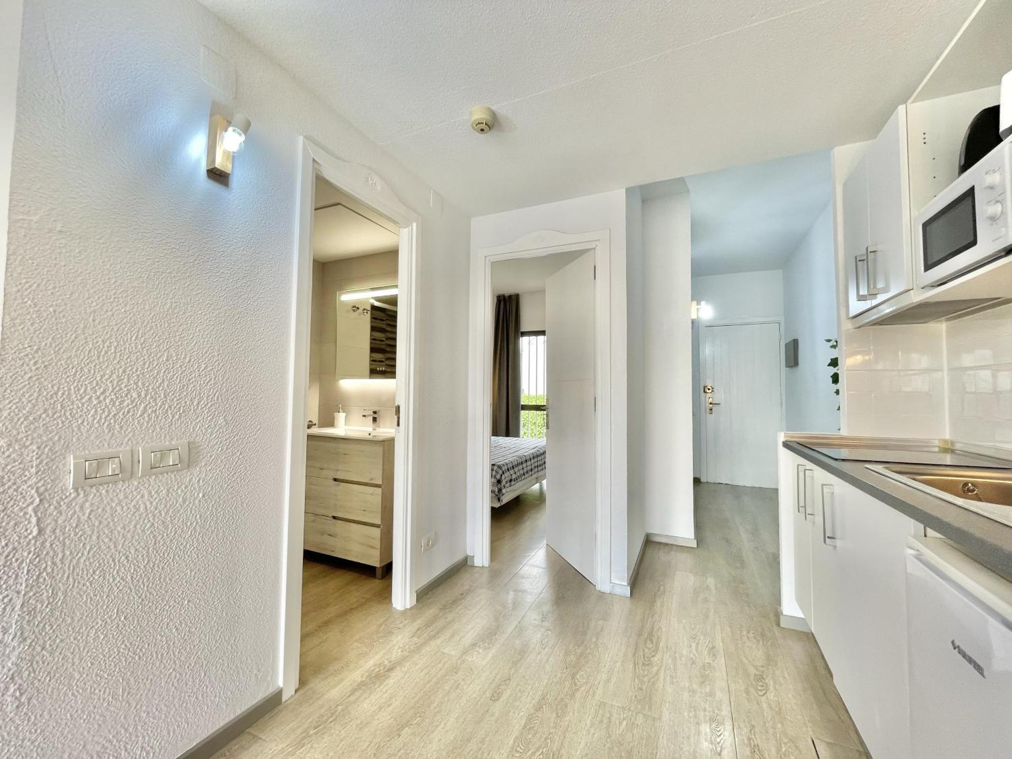 Cristian Sur Beach Home Лос Кристианос Экстерьер фото
