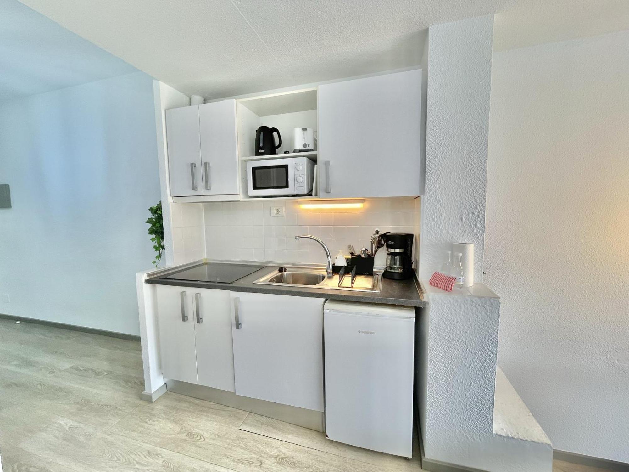 Cristian Sur Beach Home Лос Кристианос Экстерьер фото